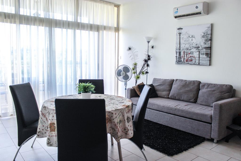 King'S Gardens Apartment Paphos Esterno foto
