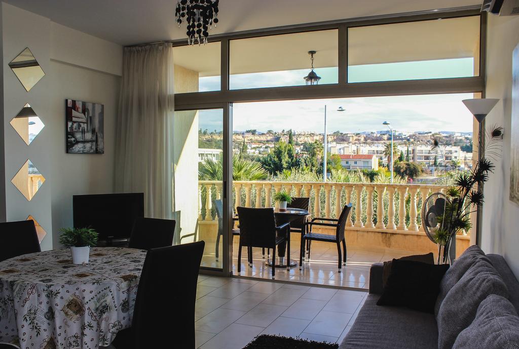 King'S Gardens Apartment Paphos Esterno foto