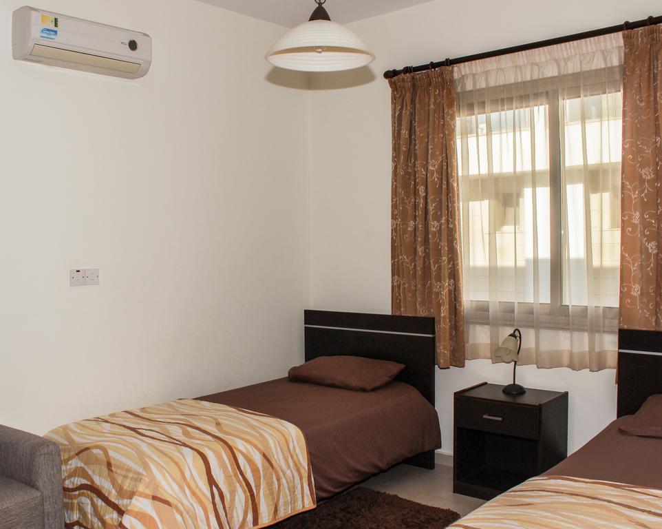 King'S Gardens Apartment Paphos Esterno foto